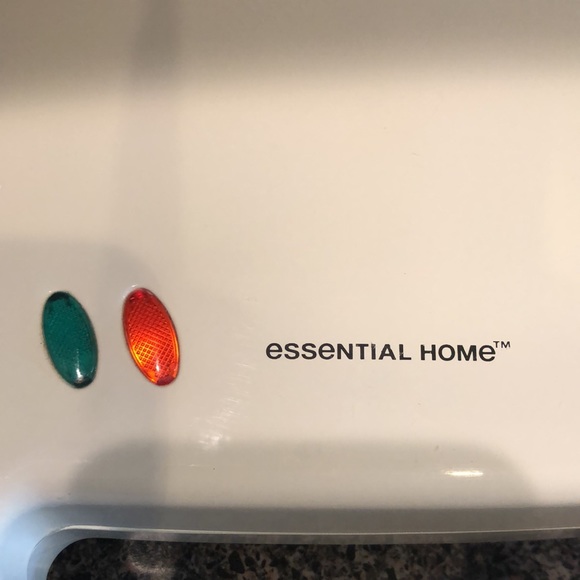 Essential home sandwich 🥪 maker - Picture 5 of 8